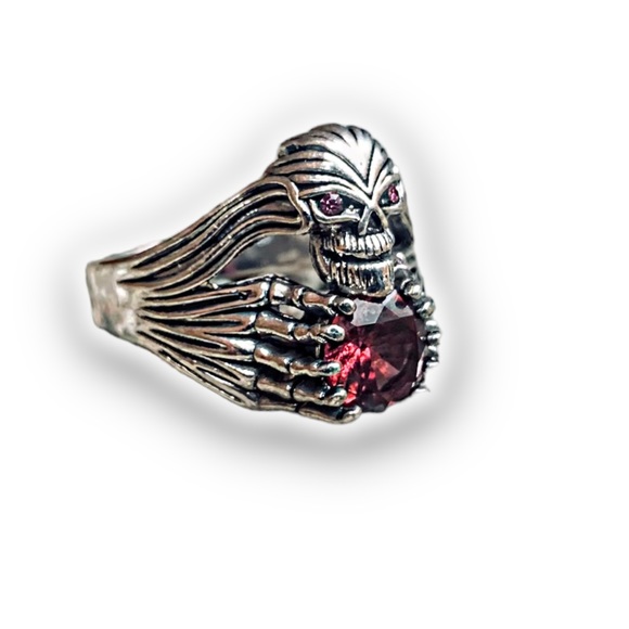 Creep 'Shadow Skull' Soul Stealer Ring - Picture 3 of 7